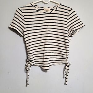 Moa Moa Top Size Medium‎ Cream Black Striped Terry Material Cropped Cotton Shirt